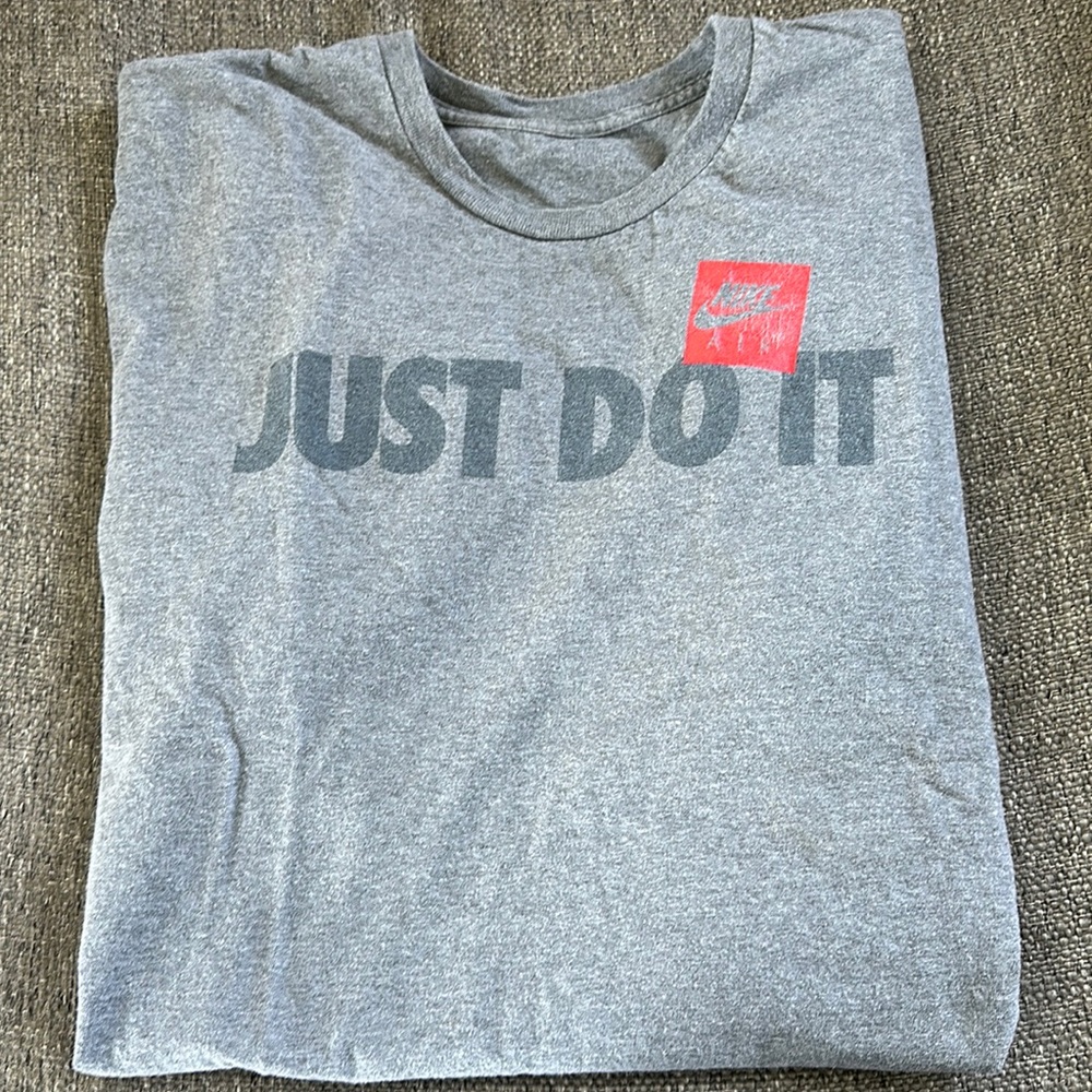 Vintage Nike "Just Do It" Gray Graphic Spellout T-Shirt Men's Size XXL 🛹